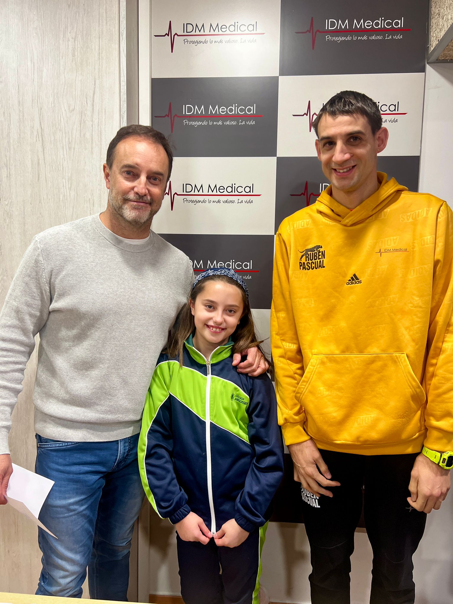 PATROCINIO IDM-RUBEN PASCUAL